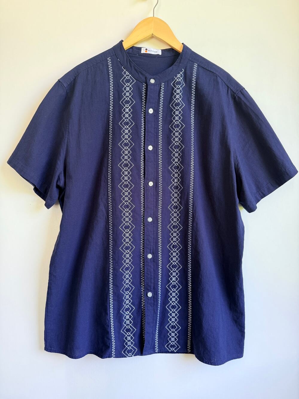 Beotyshow Men's Embroidered Guayabera Shirt Navy Blue Mandarin Collar Size XXL